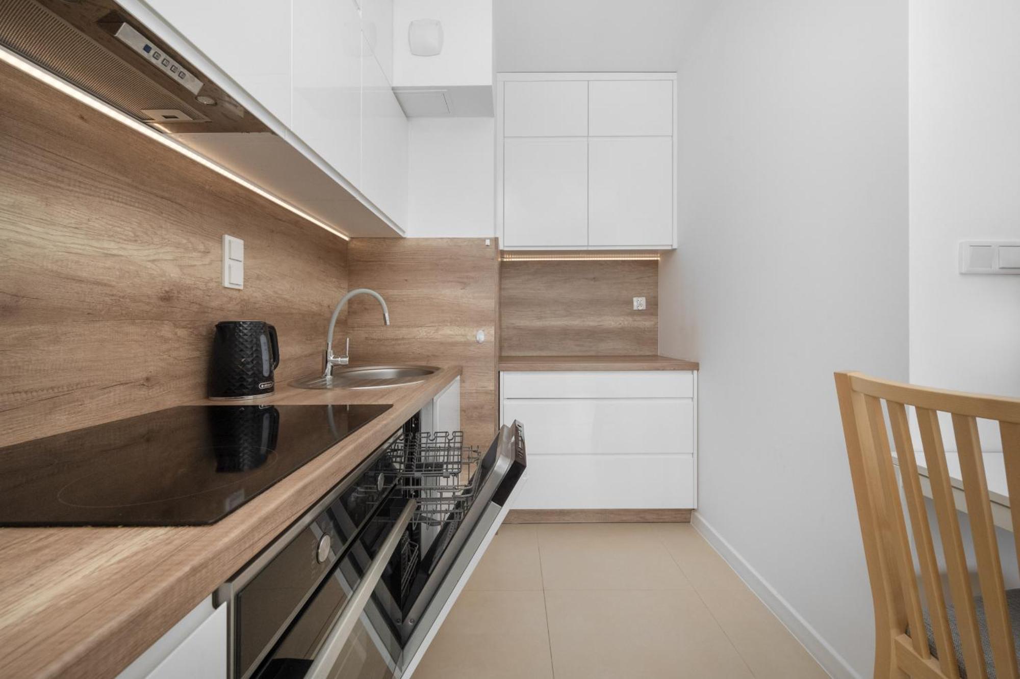 Klasyczny Apartament Z Balkonem We Wroclawiu By Noclegi Renters Exterior foto